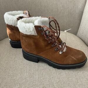 BERNARDO STUDIO Womens Dasher Hiker Faux Shearling Suede Boot, S75